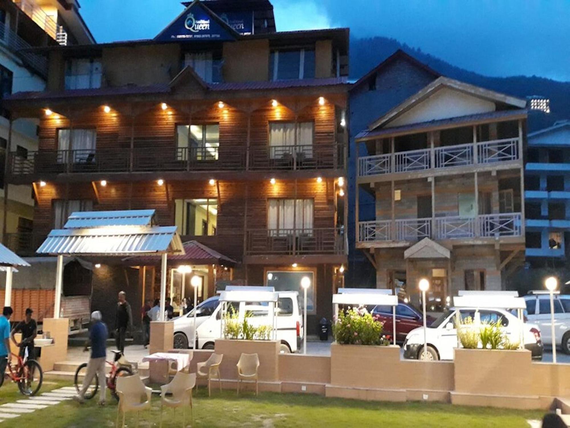 Hotel Manali Queen Eksteriør bilde